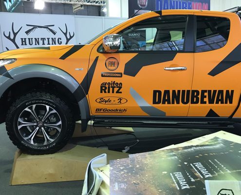 Messeauftritt Hohe Jagd Messe Salzburg Fahrzeugpräsentation Event Salzburg frei-stil Event-und Werbeagentur